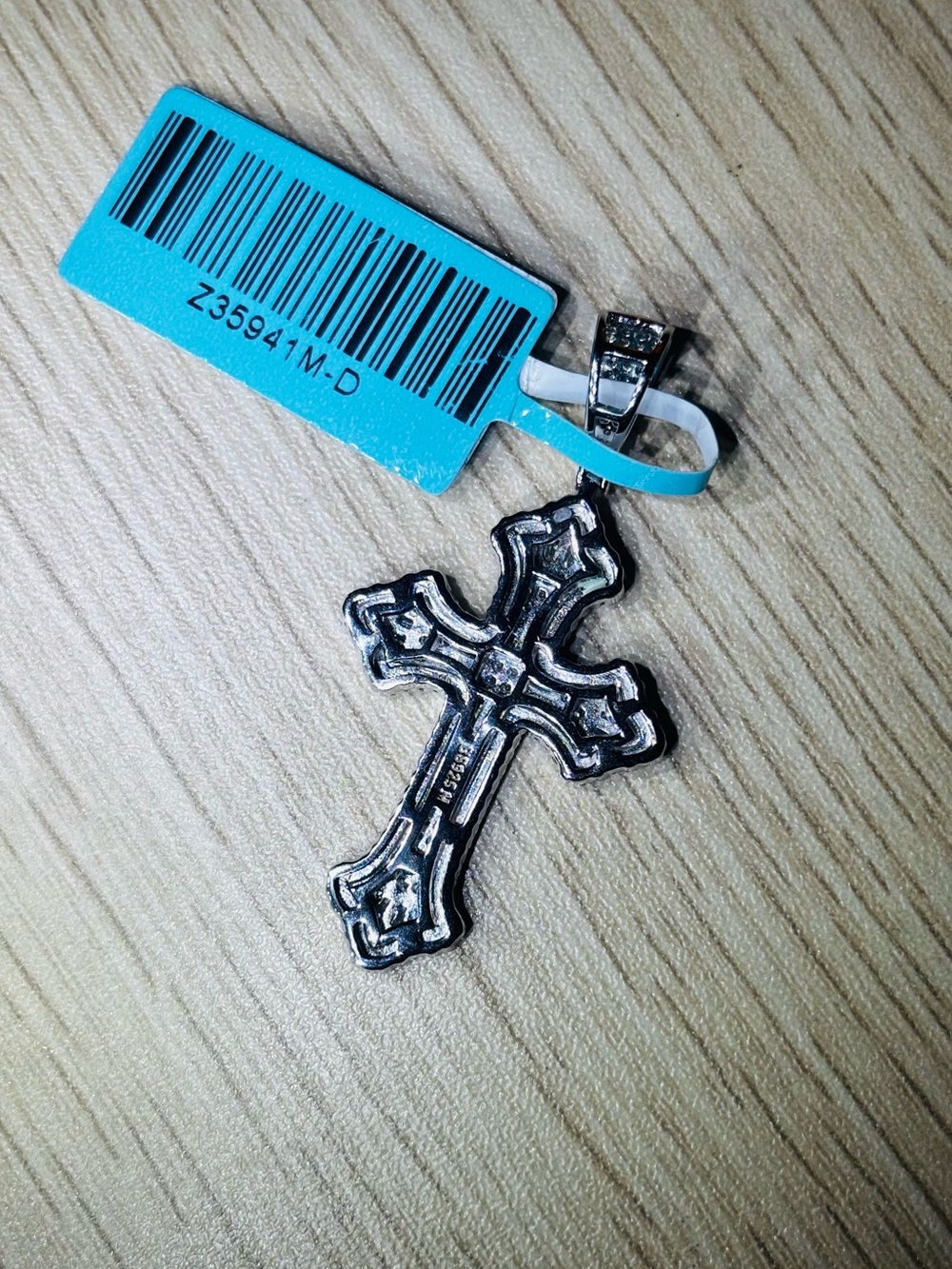 Solid 925 Sterling Silver VVS Moissanite Cross Pendant - Picture 11 of 13